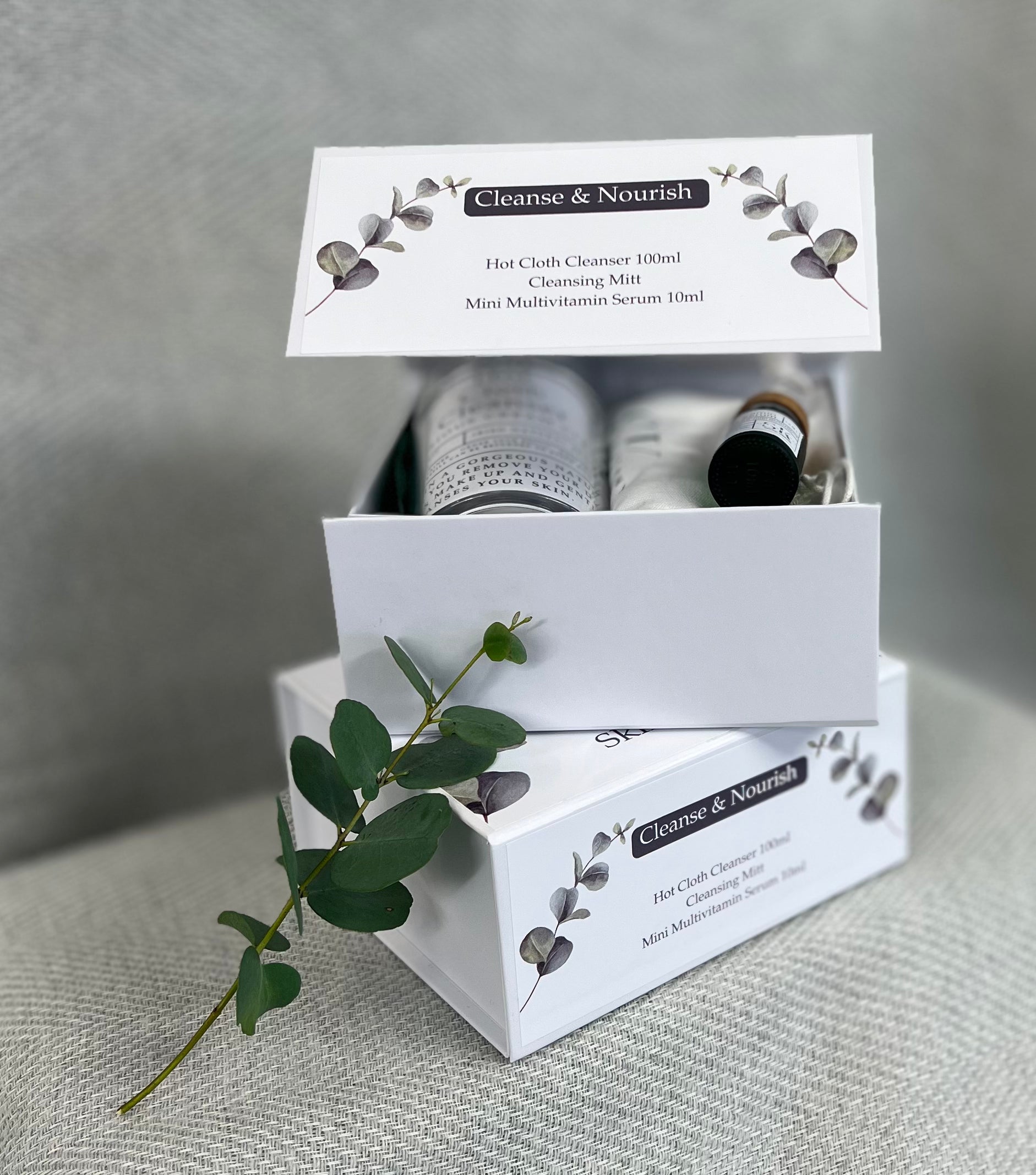 Cleanse and nourish gift set by Steph Kilkenny