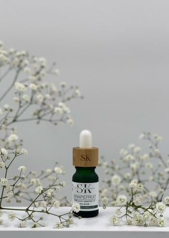 Grapefruit essential oil